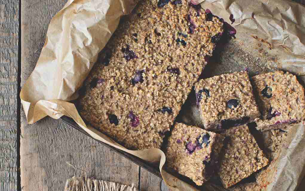 baked berry squares recipe