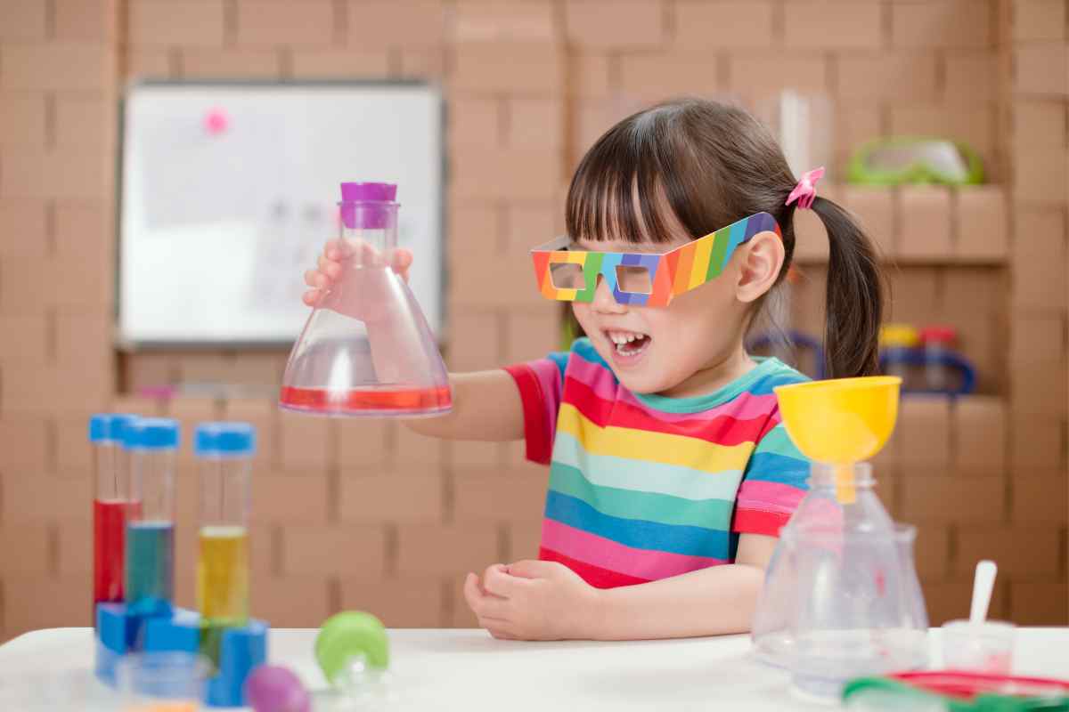 easy science experiments for preschoolers