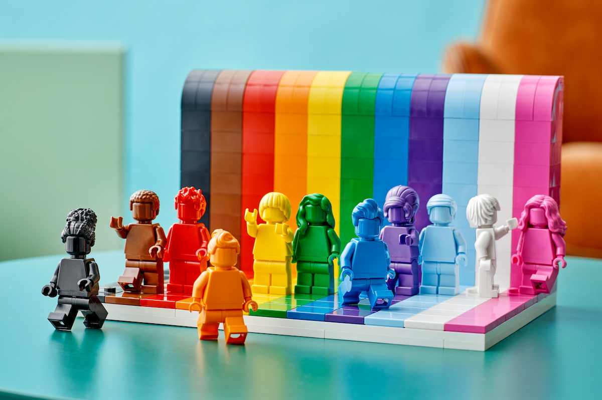 Everyone is Awesome LEGO
