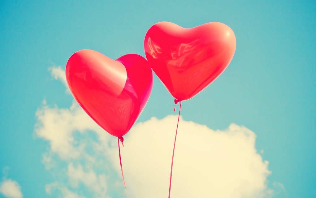 Heart balloons - Mykidstime date night ideas
