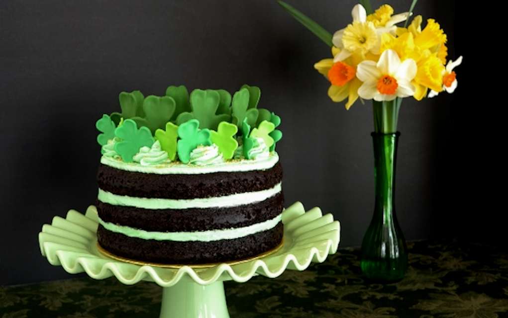St Patrick's day cakes and cupcakes