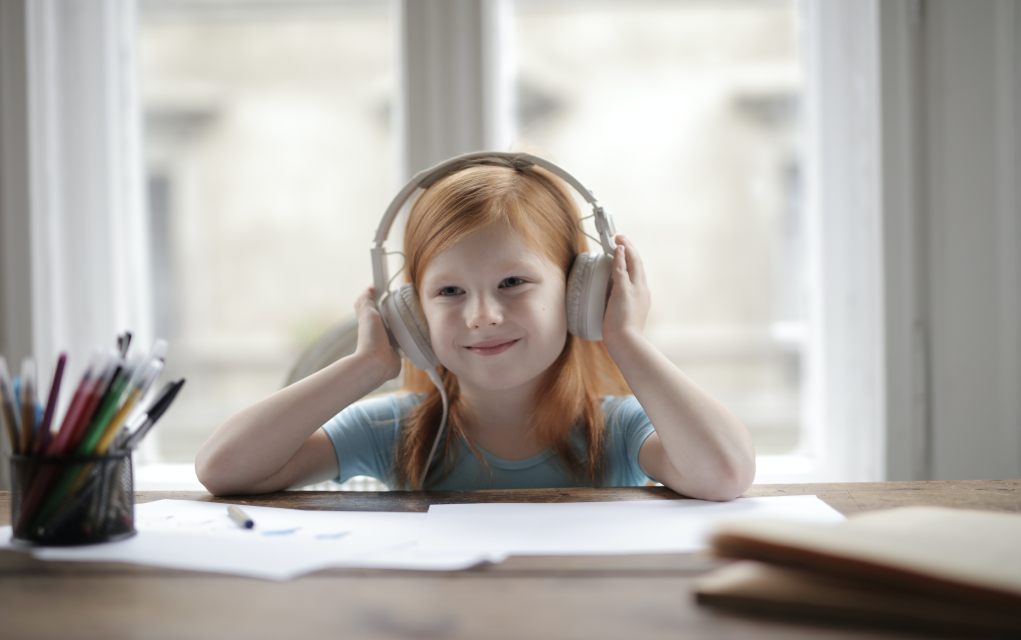 places to get free audiobooks for kids